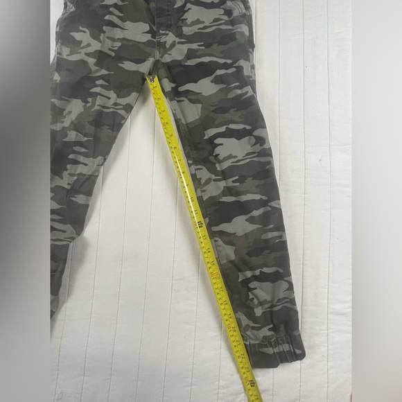 Abercrombie Kids Camouflage Canvas Joggers 11/12 - Picture 8 of 11